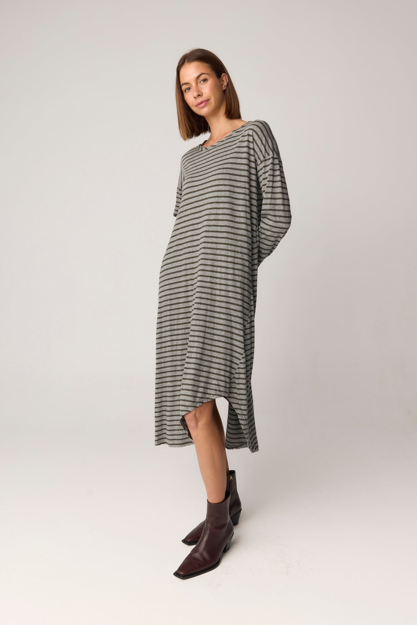 PIQI DRESS - GREY & MOSS
