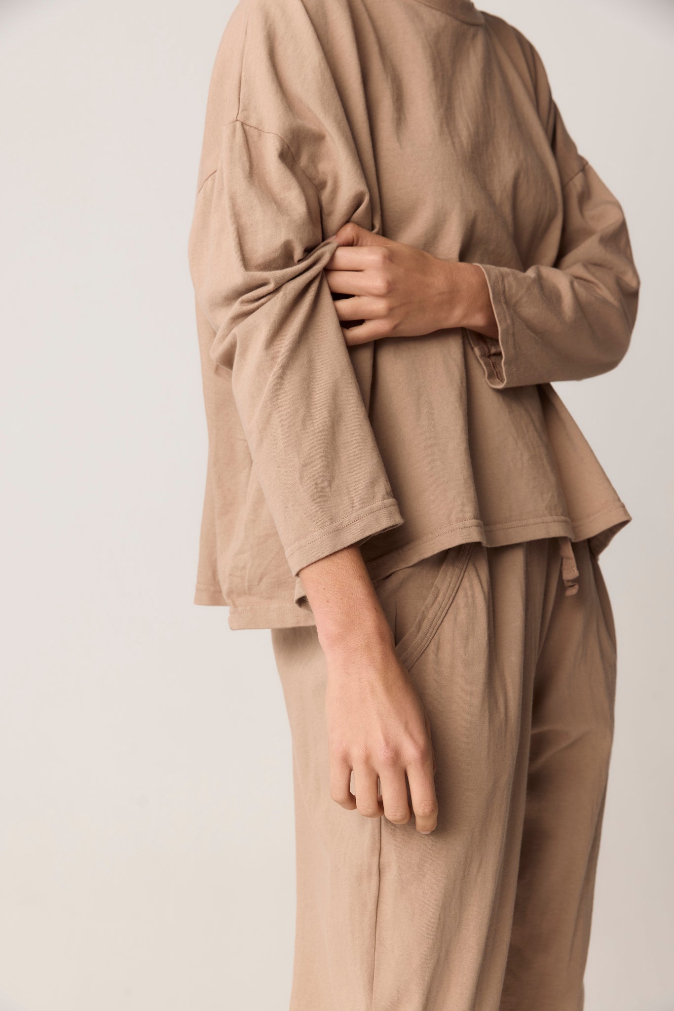 KIKI TOP - DUSTY OAT