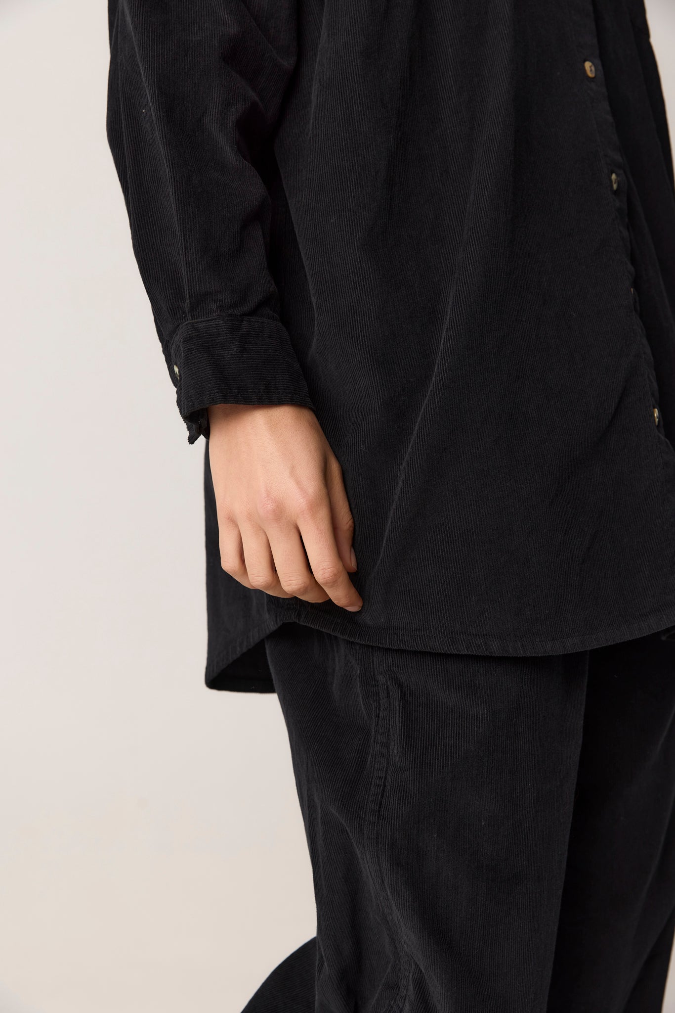 PENNY SHACKET - NOIR