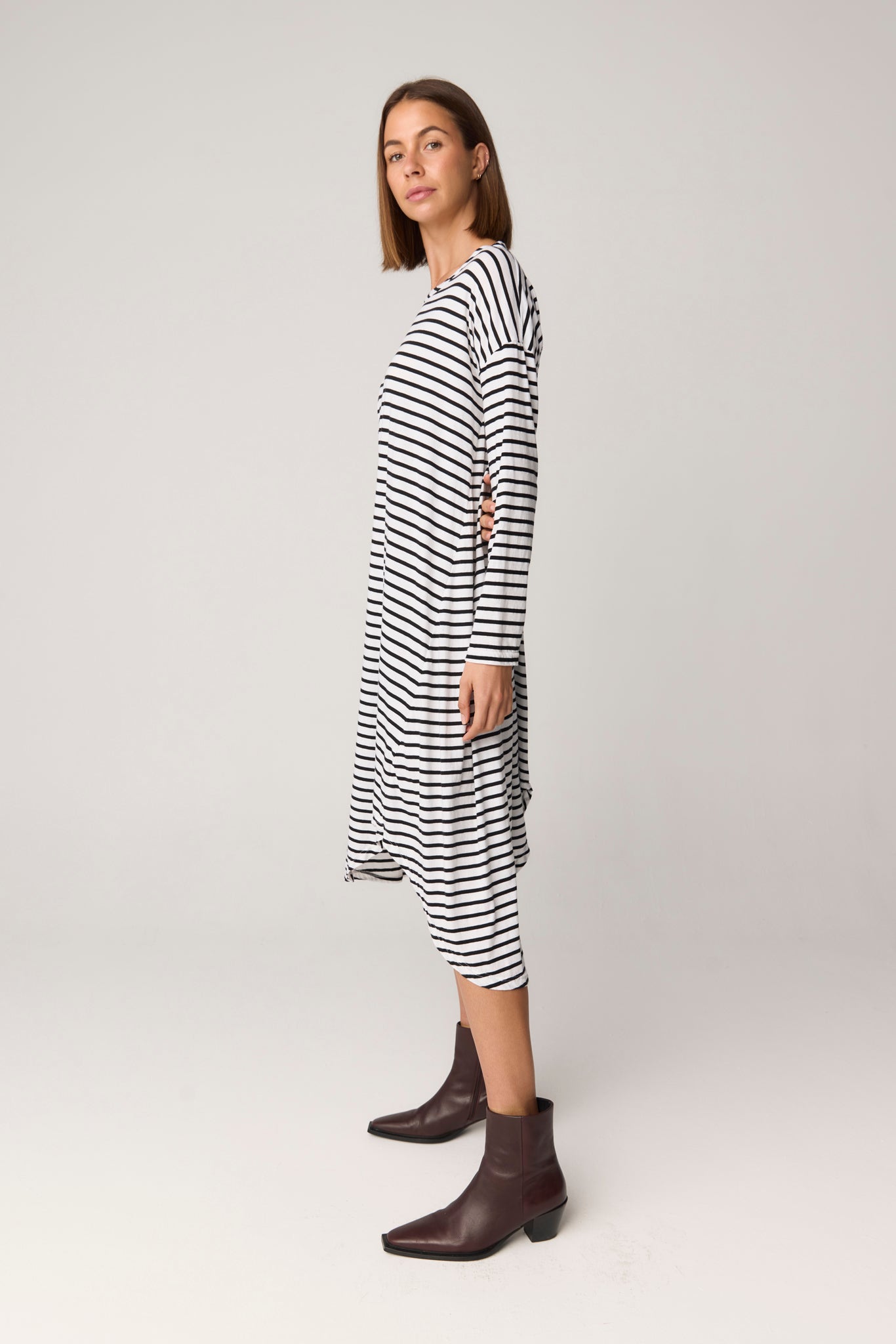 PIQI DRESS - BLACK & WHITE