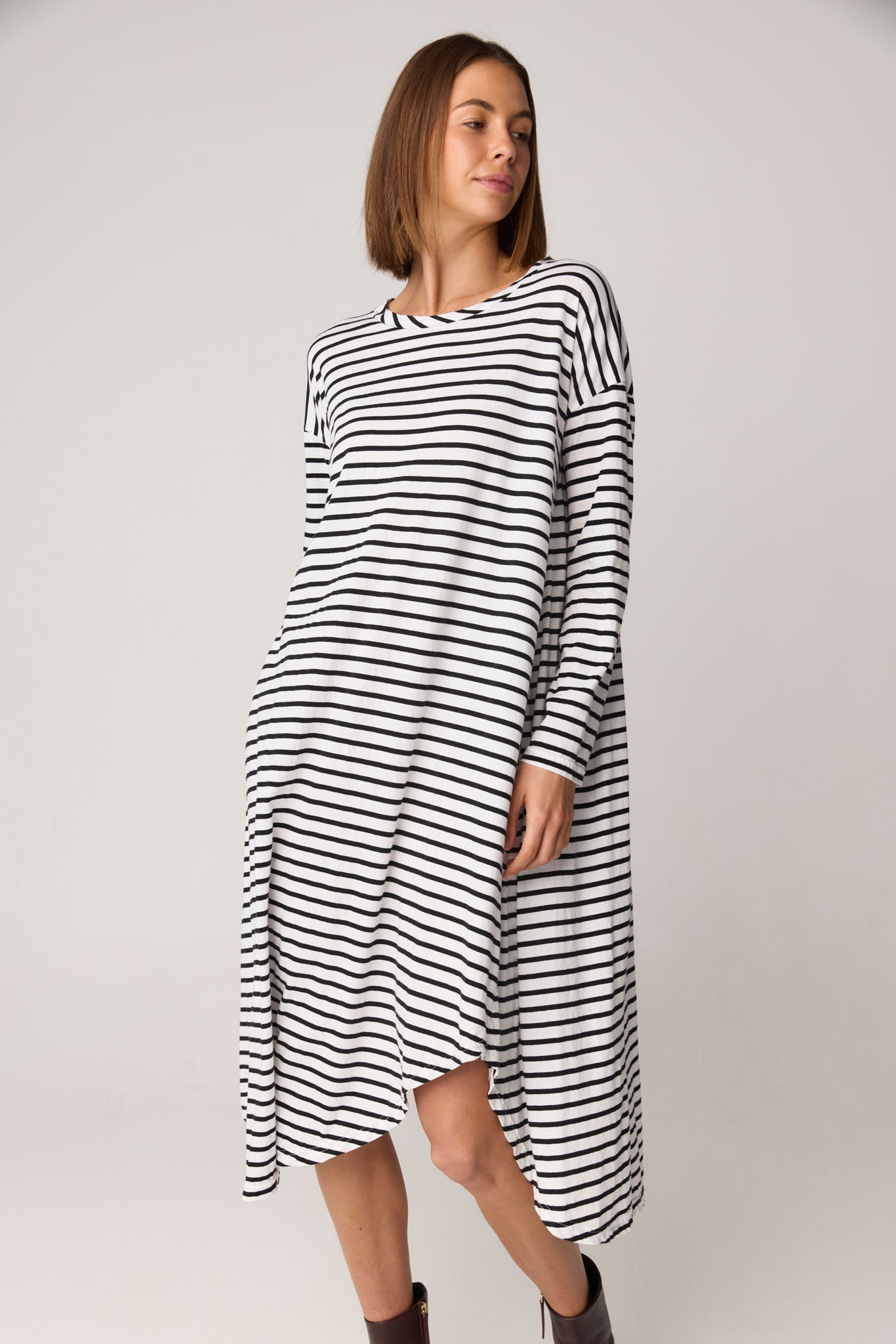 PIQI DRESS - BLACK & WHITE