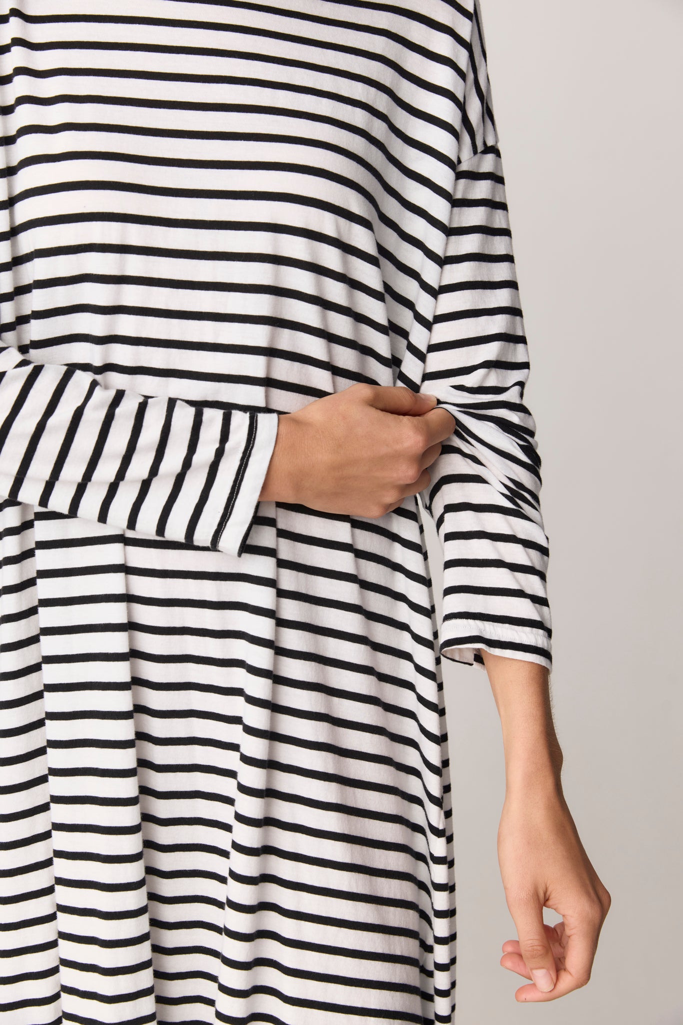 PIQI DRESS - BLACK & WHITE