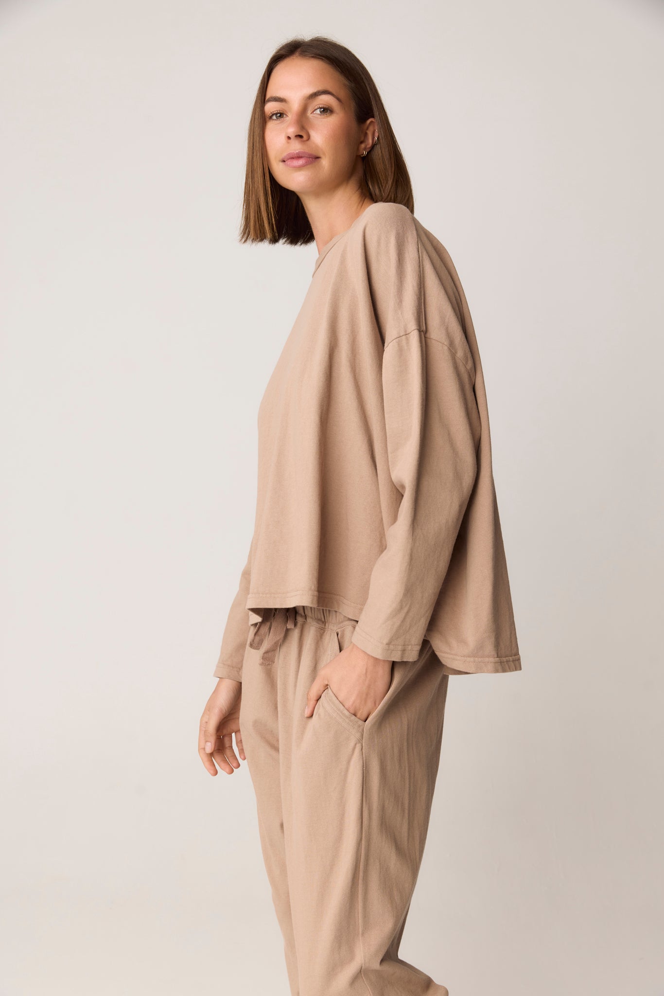 KIKI TOP - DUSTY OAT