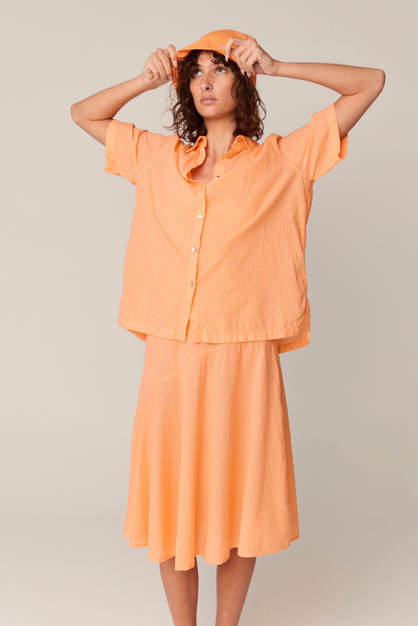 PEACHES BUCKET HAT - SUNSHINE