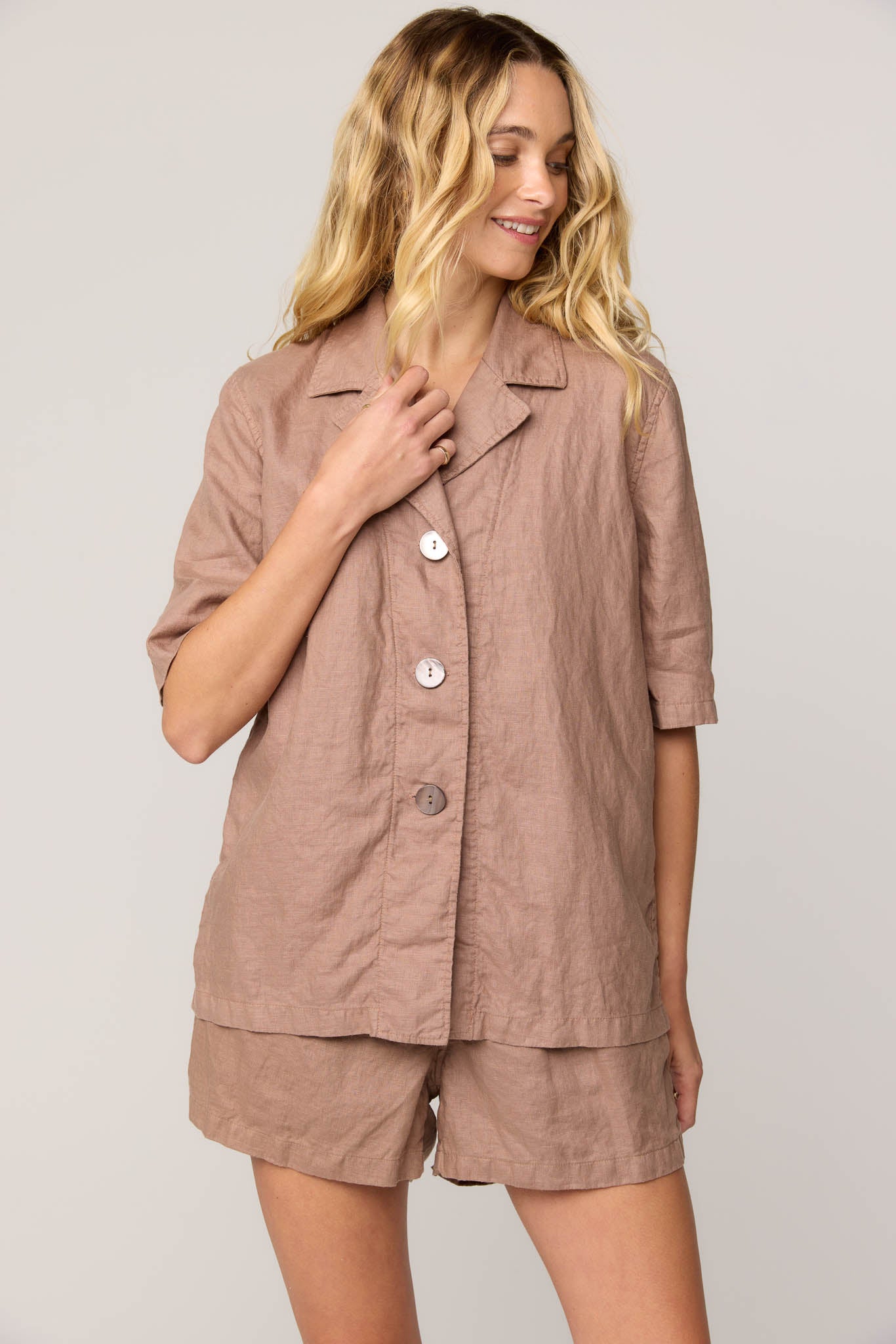 LAKESIDE BLAZER - TAUPE