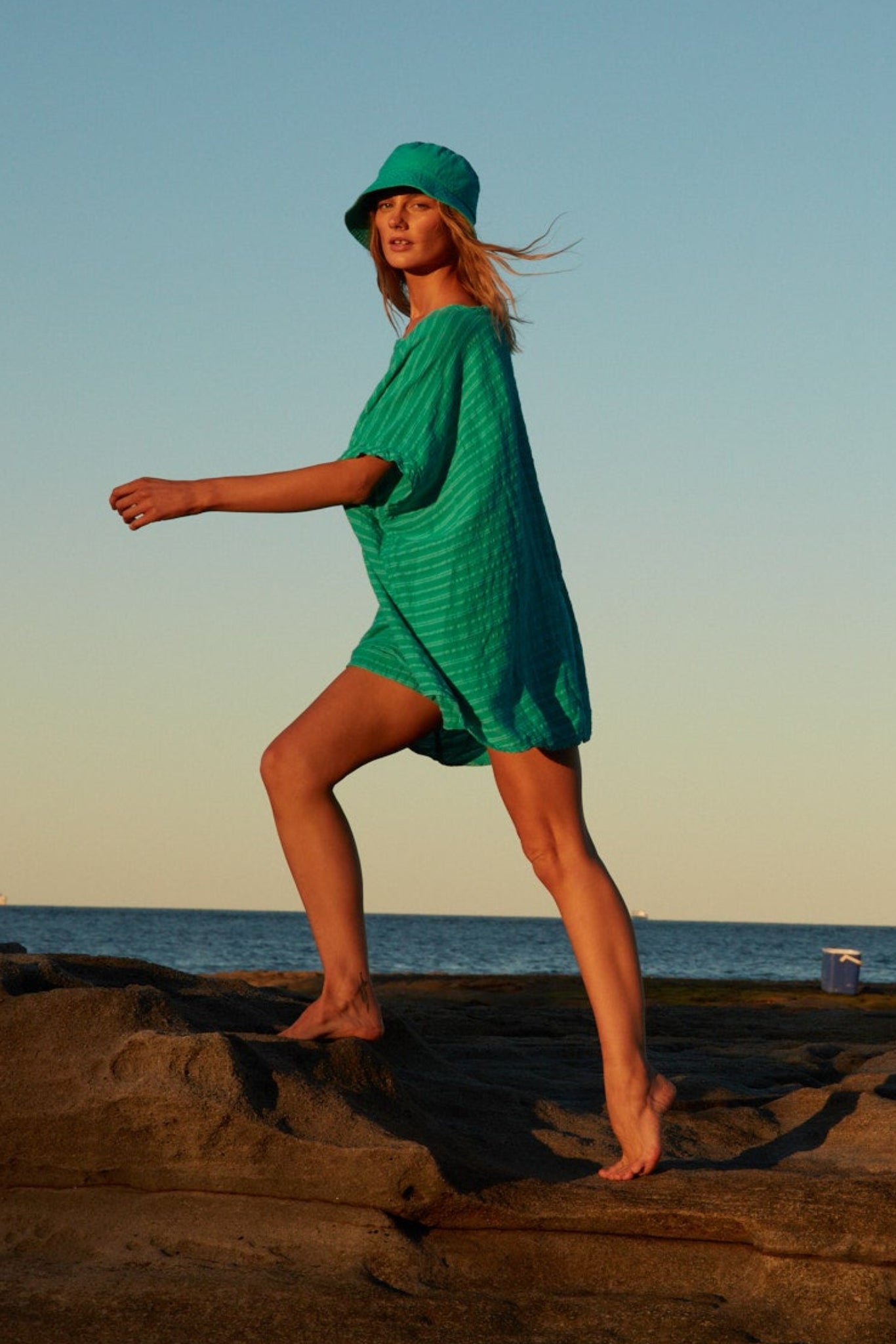 GAUZZY TOP - TURQUOISE